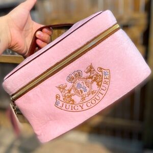 🌸💖 NWT JUICY COUTURE Pink Makeup Bag / Accessory Bag / Travel Bag 💖✨